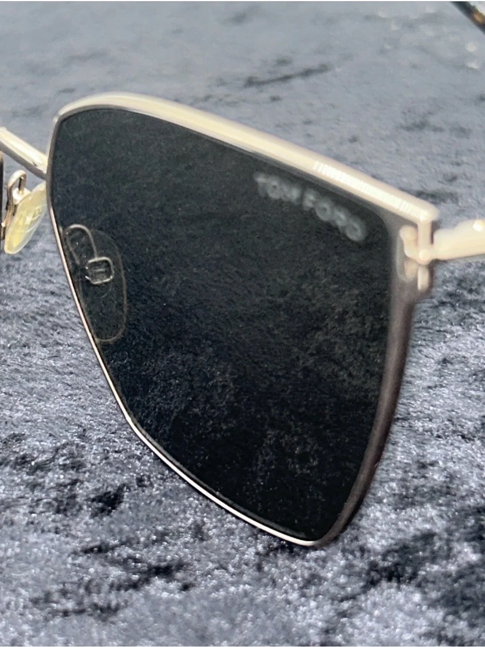 Tom Ford HELENA FT 0653 Shiny Rose Gold/Grey With Gold Mirror (28C) Sunglasses
